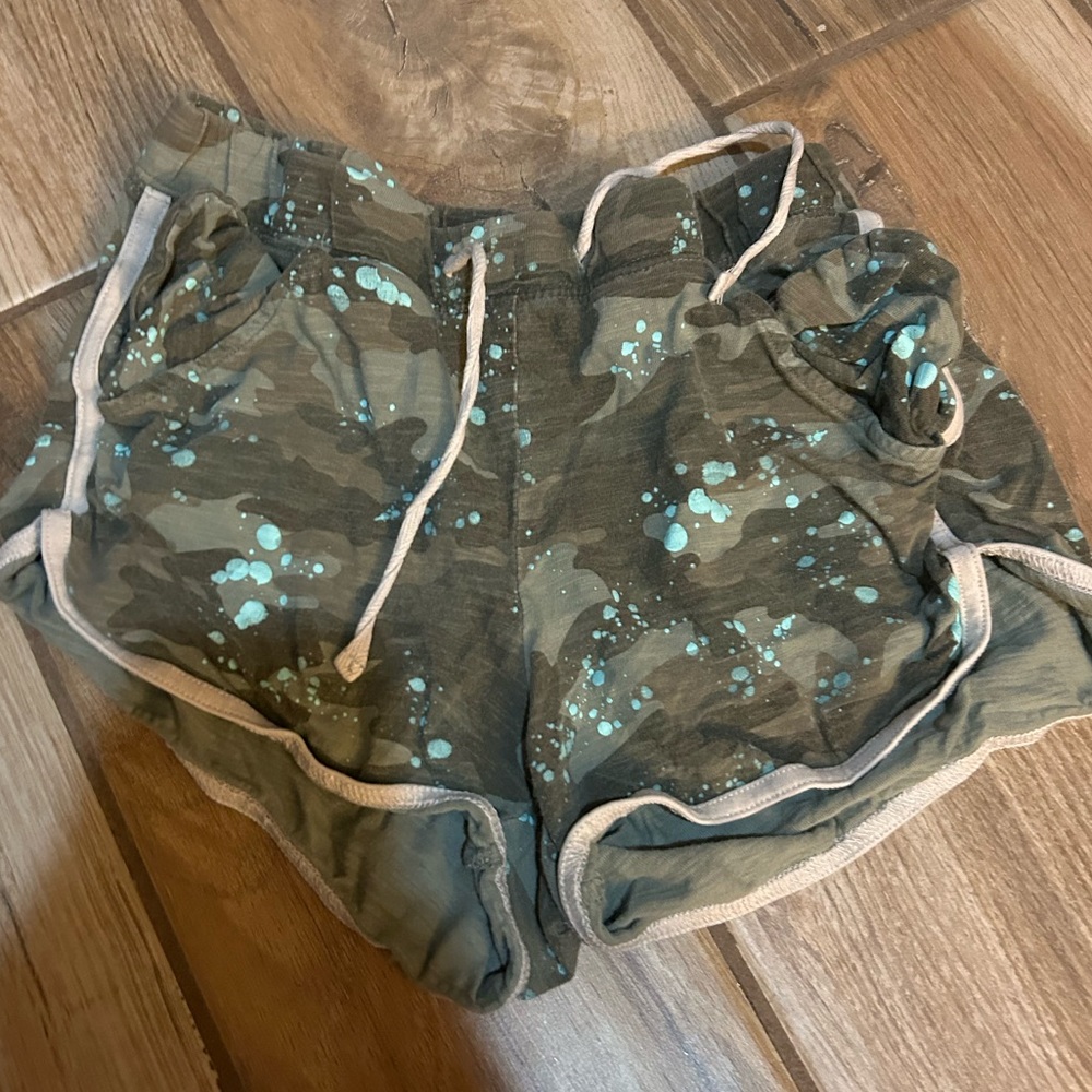 Army print justice shorts